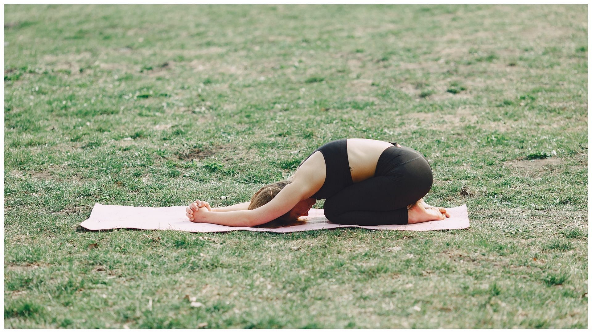 Child's pose. (Image via Pexels/ Gustavo Fring)